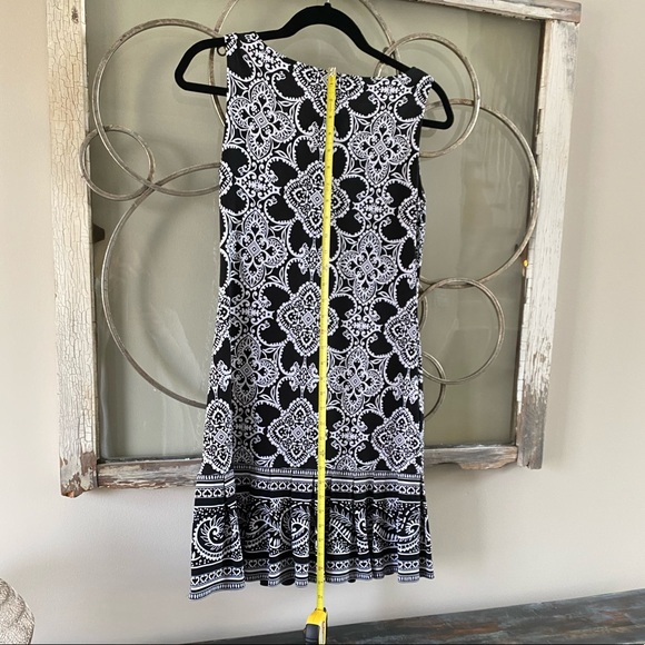 WHBM dress. Perfect condition. Sz XXS - Picture 6 of 7